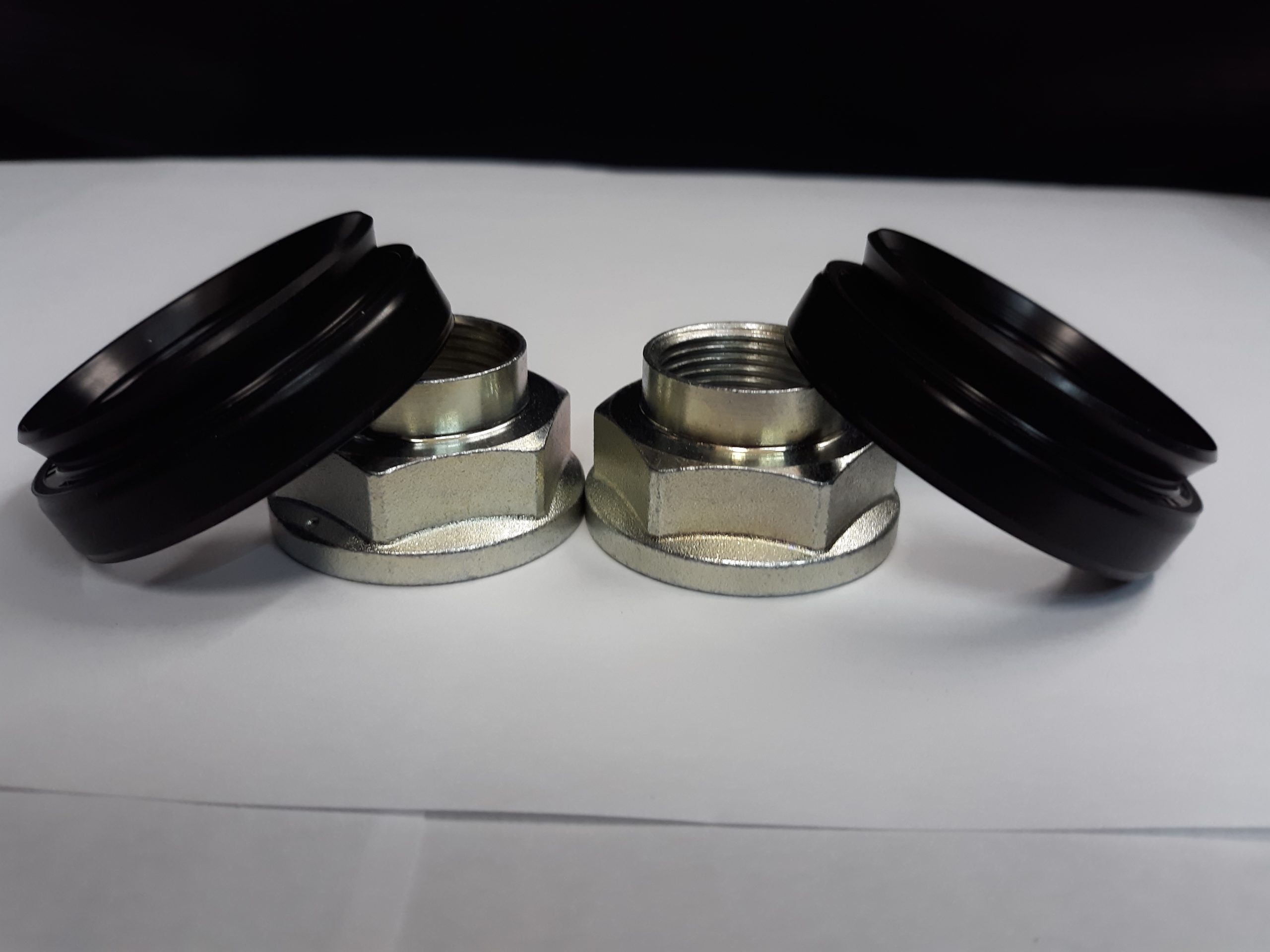 Six-Star OEM Front Axle Inner Seal & Subaru Genuine Axle Nut (Kit) - Image 3